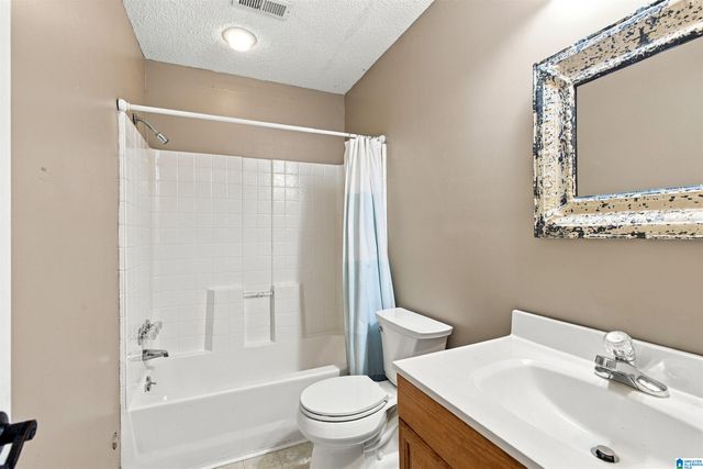 1952 CAHABA CREST DRIVE, Birmingham, AL 35242
