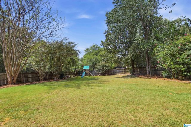 1952 CAHABA CREST DRIVE, Birmingham, AL 35242