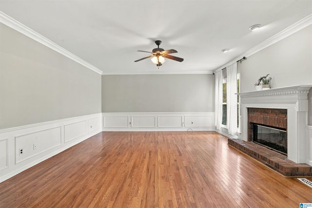 1952 CAHABA CREST DRIVE, Birmingham, AL 35242