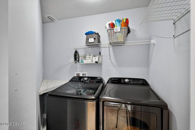 6807 Vintage Lane, Port Orange, FL 32128