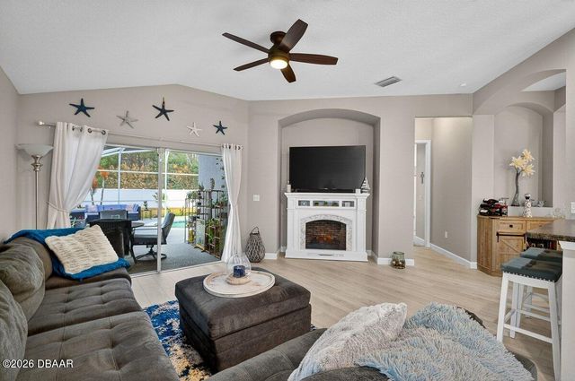 6807 Vintage Lane, Port Orange, FL 32128