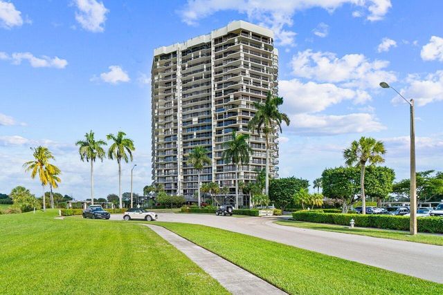 1900 Consulate Place 1905, West Palm Beach, FL 33401