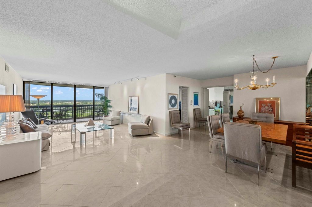 1900 Consulate Place 1905, West Palm Beach, FL 33401