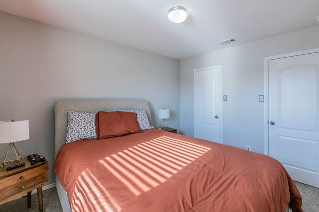 1208 Foster Street, Cedar Hill, TX 75104