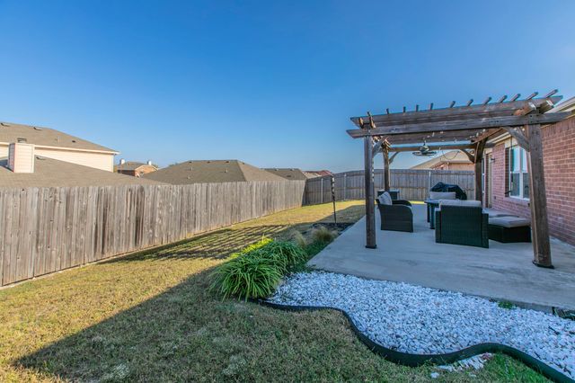 1208 Foster Street, Cedar Hill, TX 75104