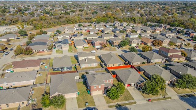 1208 Foster Street, Cedar Hill, TX 75104