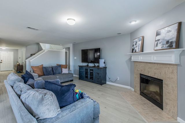 1208 Foster Street, Cedar Hill, TX 75104