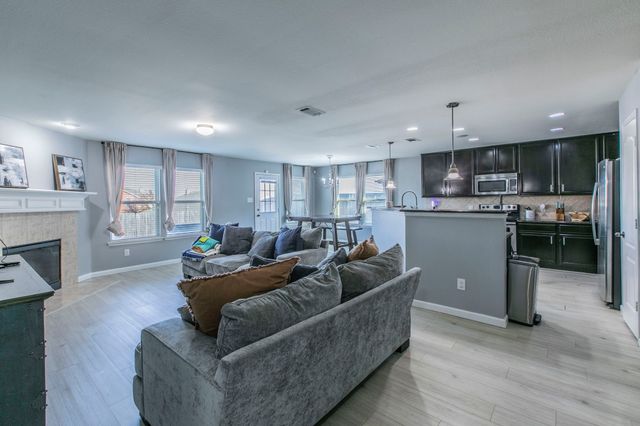 1208 Foster Street, Cedar Hill, TX 75104