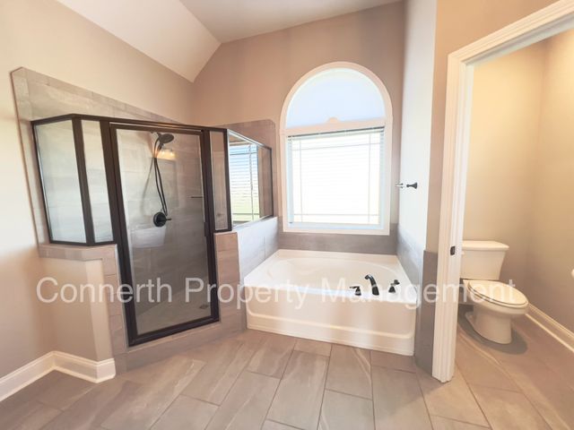 1249 Upland Ter, Clarksville, TN 37043