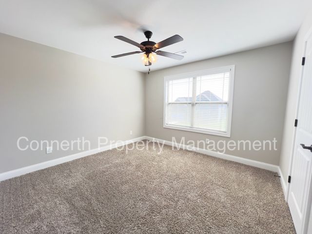 1249 Upland Ter, Clarksville, TN 37043