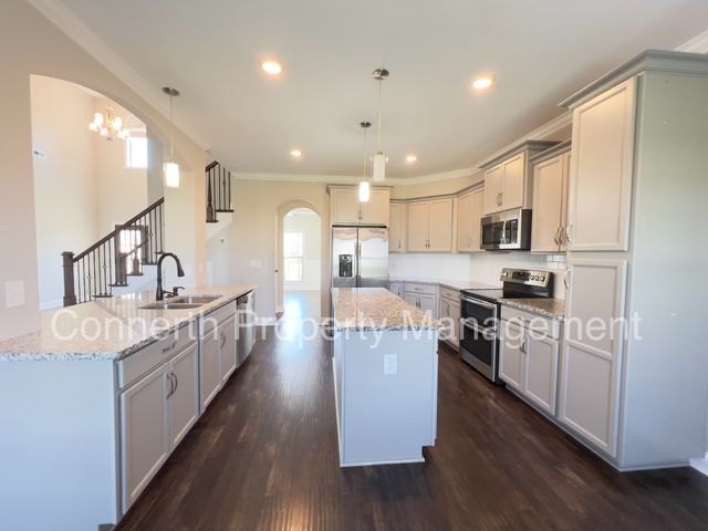 1249 Upland Ter, Clarksville, TN 37043