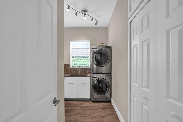 133 VIA CAPRI, New Smyrna Beach, FL 32169