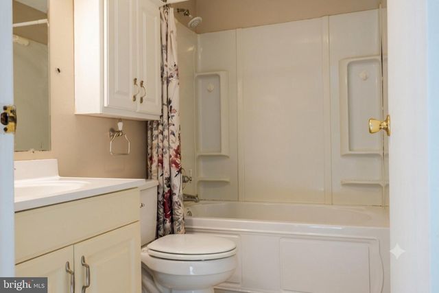 273 SMEACH DR, Hanover, PA 17331