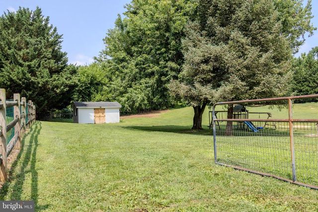 273 SMEACH DR, Hanover, PA 17331
