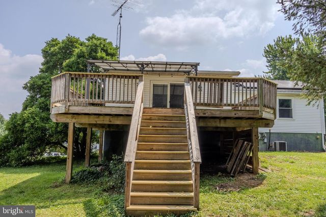 273 SMEACH DR, Hanover, PA 17331