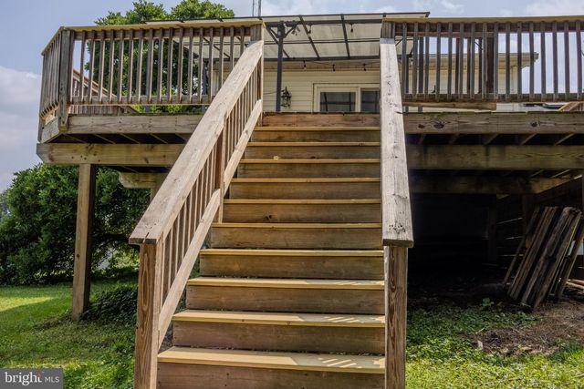 273 SMEACH DR, Hanover, PA 17331