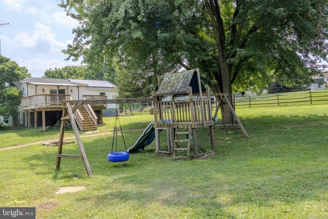 273 SMEACH DR, Hanover, PA 17331