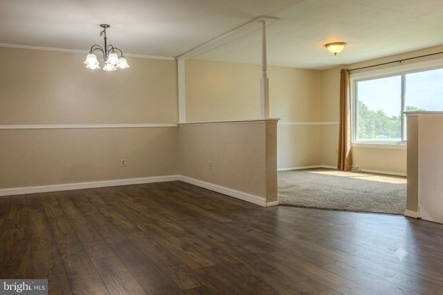 273 SMEACH DR, Hanover, PA 17331