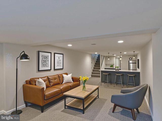 2114 CLIFTWOOD AVE, Baltimore, MD 21213