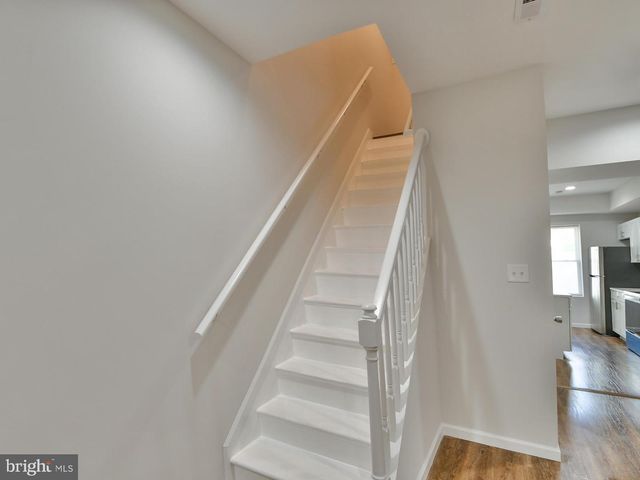 2114 CLIFTWOOD AVE, Baltimore, MD 21213