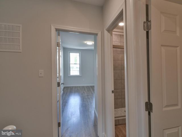 2114 CLIFTWOOD AVE, Baltimore, MD 21213