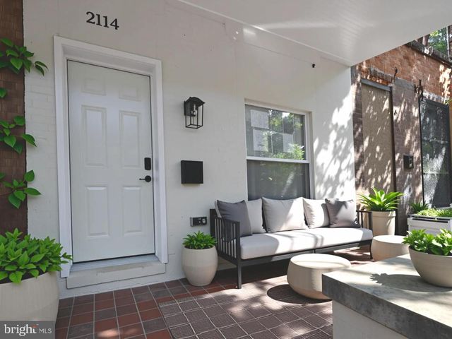 2114 CLIFTWOOD AVE, Baltimore, MD 21213