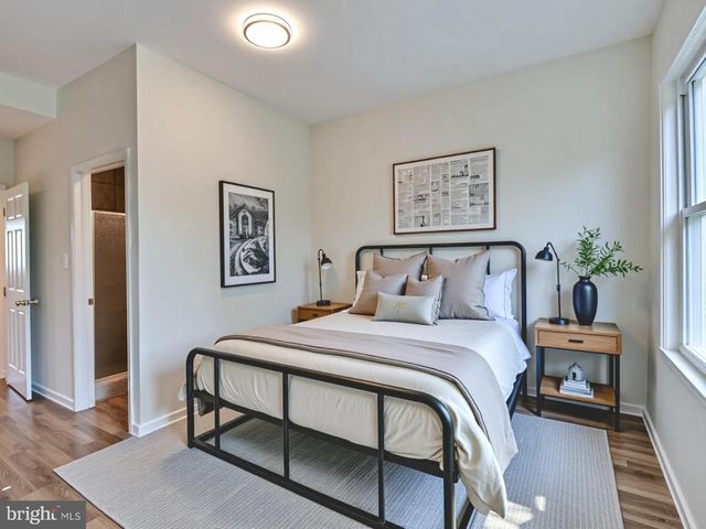 2114 CLIFTWOOD AVE, Baltimore, MD 21213