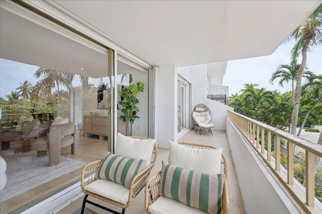 155 Ocean Lane Drive 302, Key Biscayne, FL 33149