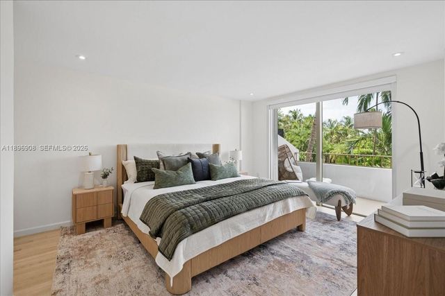 155 Ocean Lane Drive 302, Key Biscayne, FL 33149