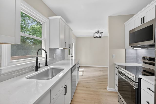 436 Sunset Dr, Mount Juliet, TN 37122