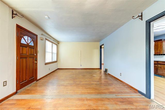 1250 S New Florissant Road, Florissant, MO 63031