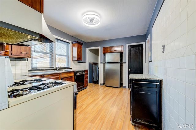 1250 S New Florissant Road, Florissant, MO 63031