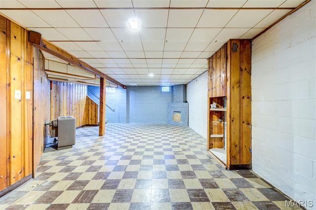 1250 S New Florissant Road, Florissant, MO 63031