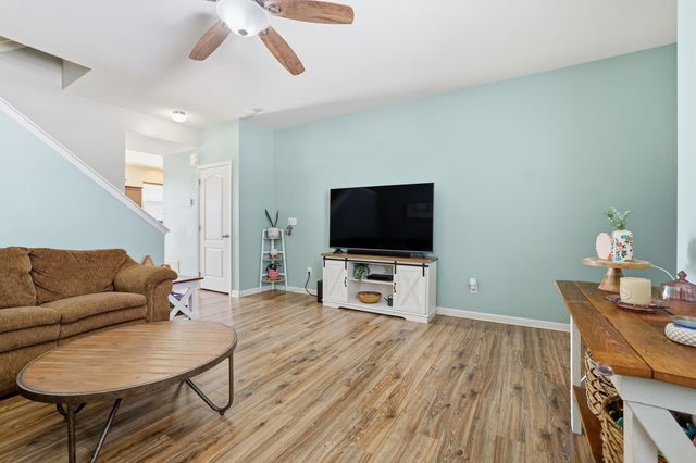 124 Thorndale Drive, Georgetown, KY 40324