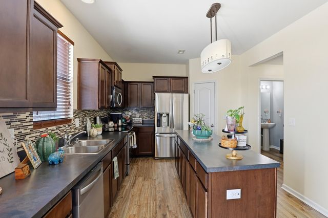 124 Thorndale Drive, Georgetown, KY 40324