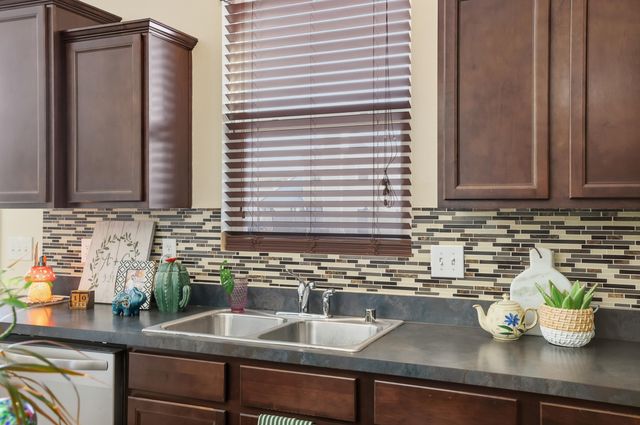 124 Thorndale Drive, Georgetown, KY 40324