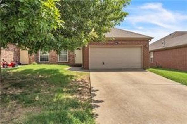 286-288 Copper Oaks Drive, Centerton, AR 72719