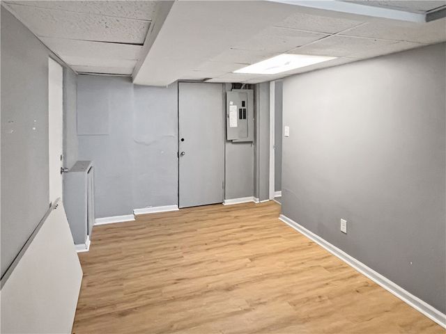 6444 Apple St, Lincoln Larimer, PA 15206