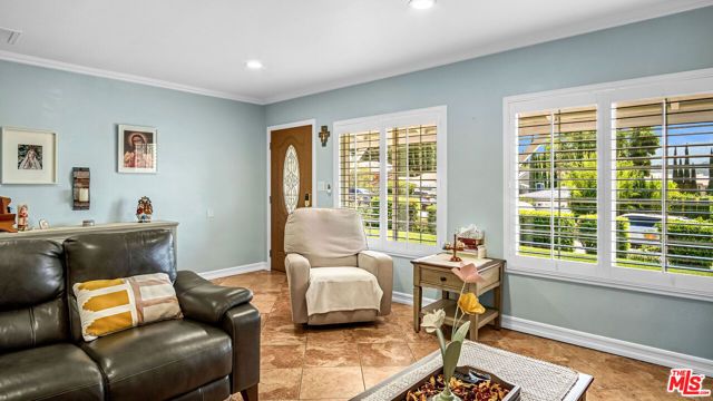 7069 Apperson Street, Los Angeles, CA 91042
