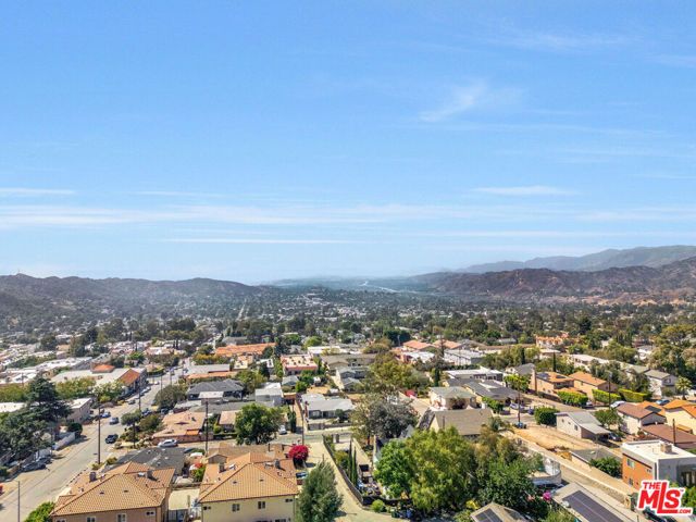 7069 Apperson Street, Los Angeles, CA 91042