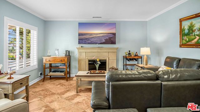 7069 Apperson Street, Los Angeles, CA 91042