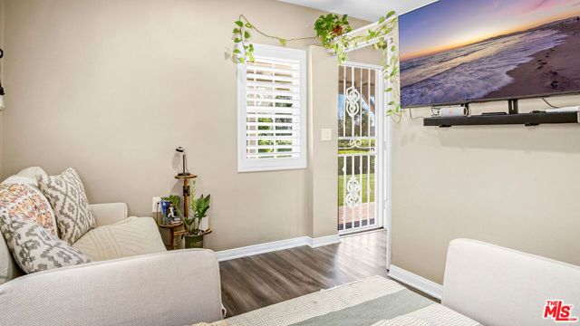 7069 Apperson Street, Los Angeles, CA 91042