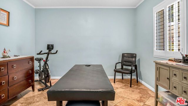7069 Apperson Street, Los Angeles, CA 91042