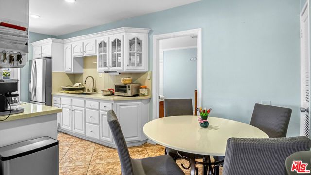 7069 Apperson Street, Los Angeles, CA 91042