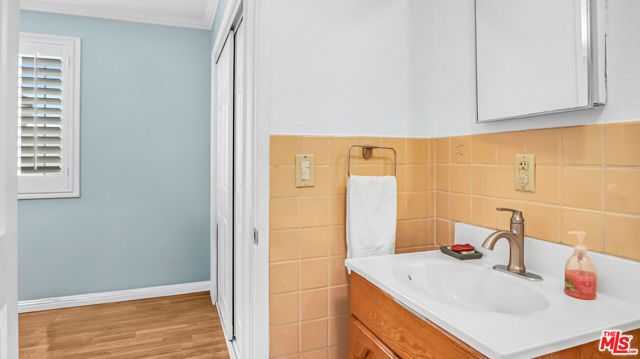 7069 Apperson Street, Los Angeles, CA 91042