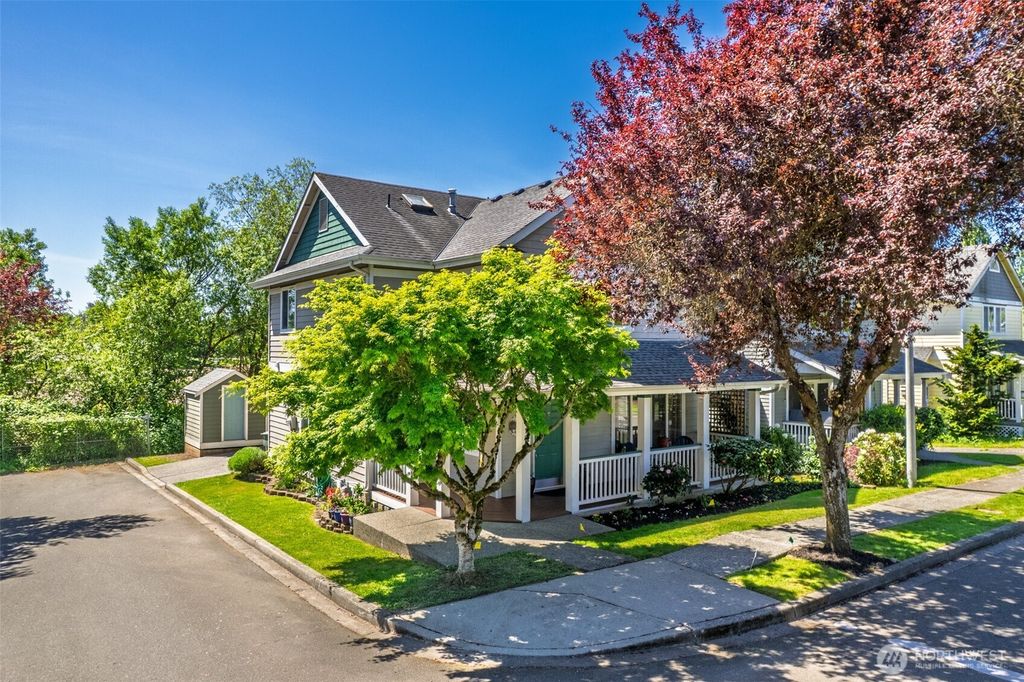 718 Glen Avenue, Snohomish, WA 98290