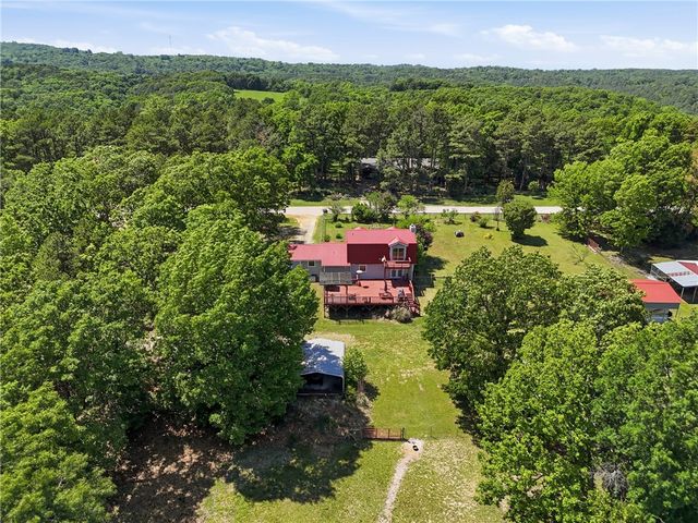 257 County Road 332, Eureka Springs, AR 72632
