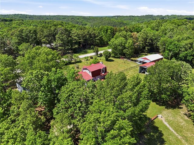 257 County Road 332, Eureka Springs, AR 72632