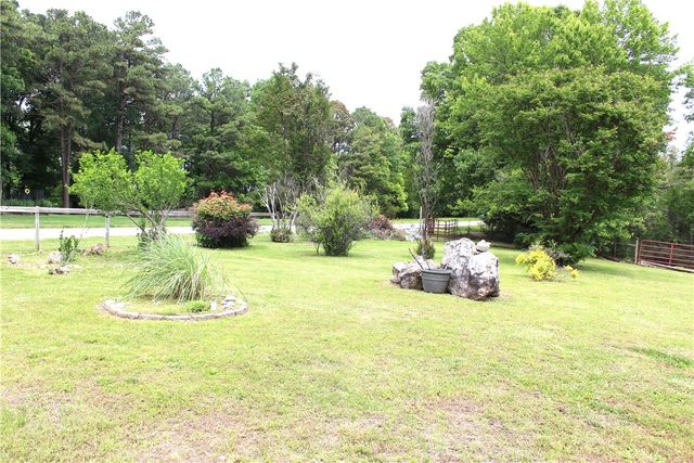 257 County Road 332, Eureka Springs, AR 72632
