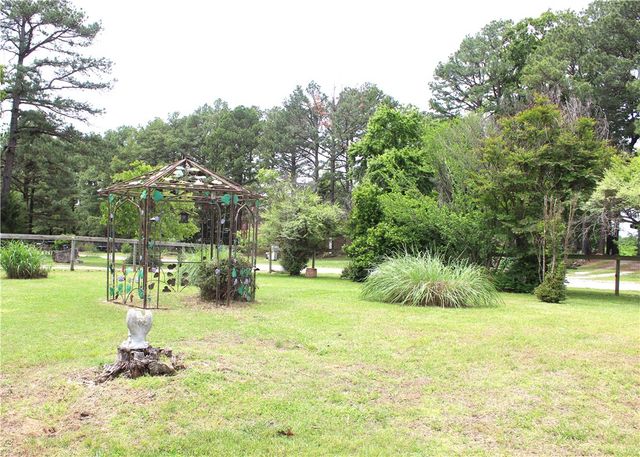 257 County Road 332, Eureka Springs, AR 72632